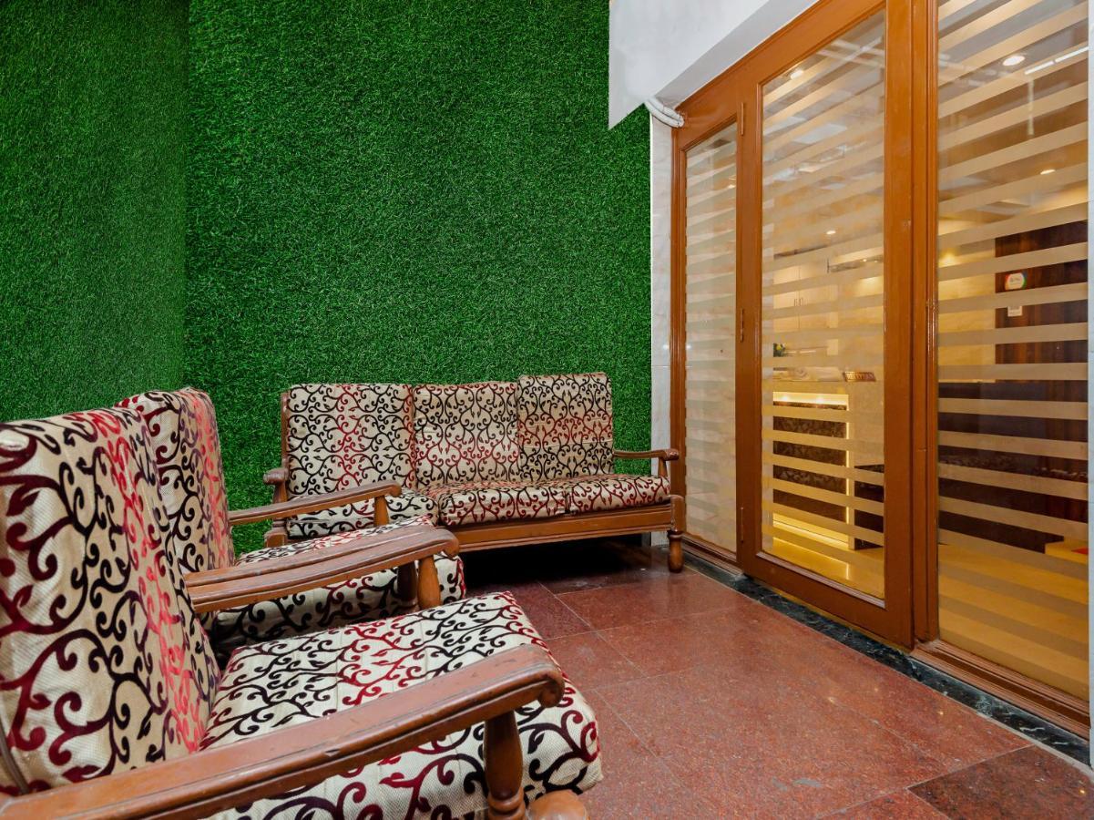 Hotel Kgn Near Cst Railway Station Mumbai And Haj House Mumbai Near Crawford Market Мумбаї Екстер'єр фото