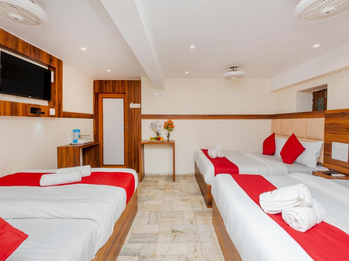 Hotel Kgn Near Cst Railway Station Mumbai And Haj House Mumbai Near Crawford Market Мумбаї Екстер'єр фото