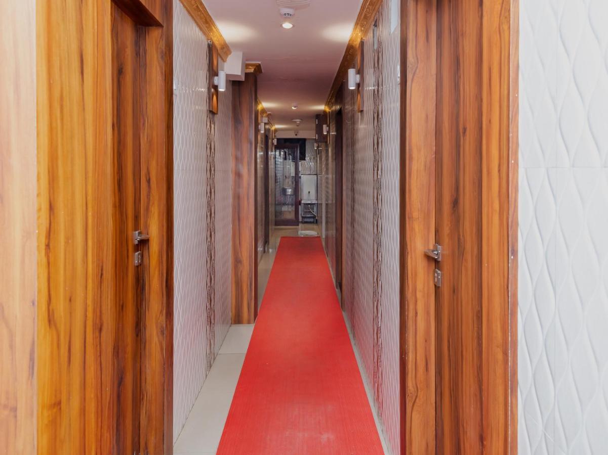 Hotel Kgn Near Cst Railway Station Mumbai And Haj House Mumbai Near Crawford Market Мумбаї Екстер'єр фото
